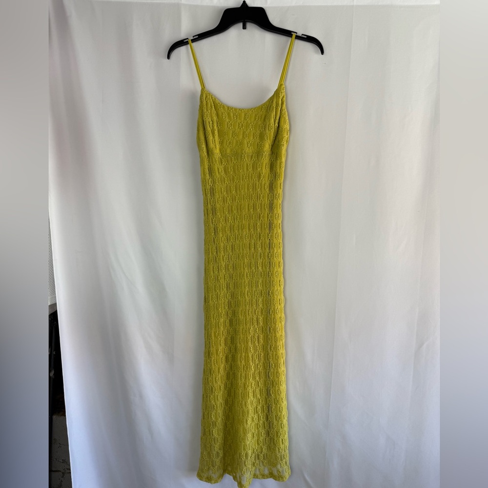 Bright 90’s Style Yellow Floral Lace Midi Dress